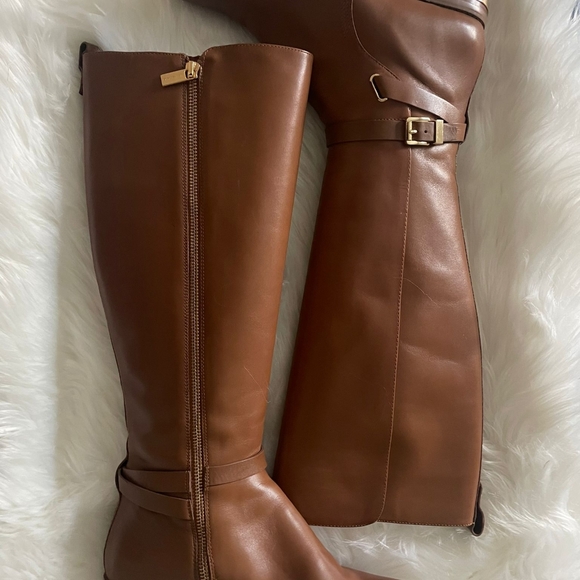 Tall Boots - Picture 6 of 6